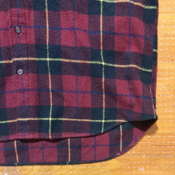 Gap Men's Sz Medium RedMulti Color Plaid Button Up - Picture 3 of 8